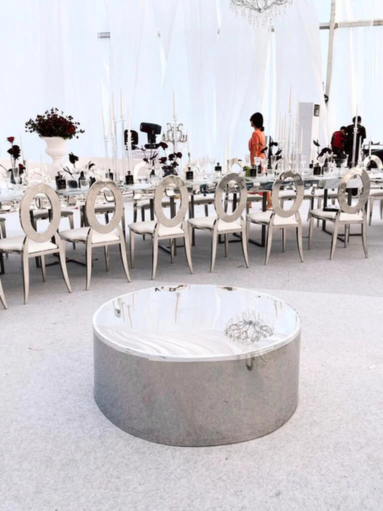 Mirror Round Stage