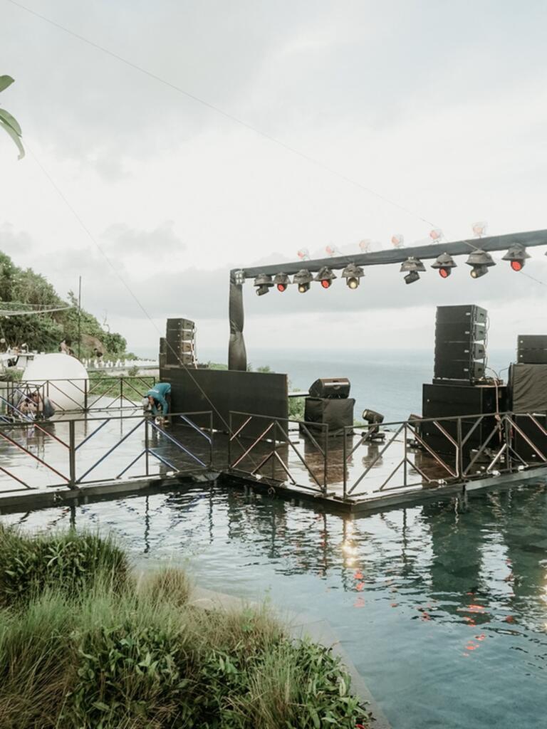 Black Floating Stage