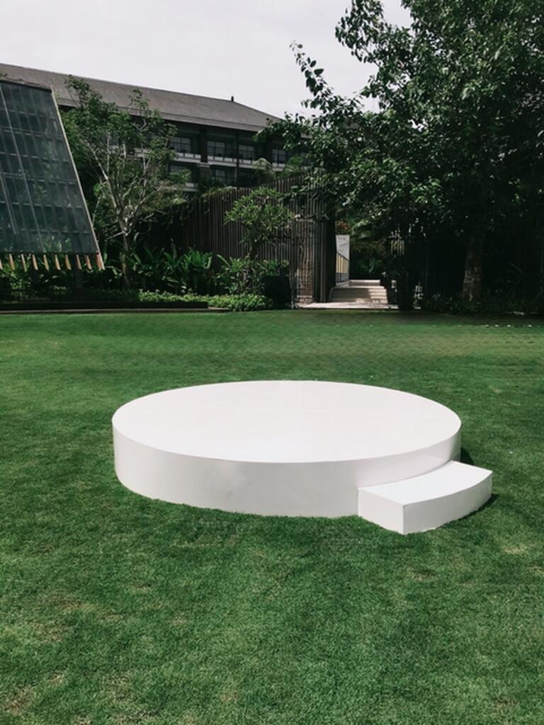White Round Stage