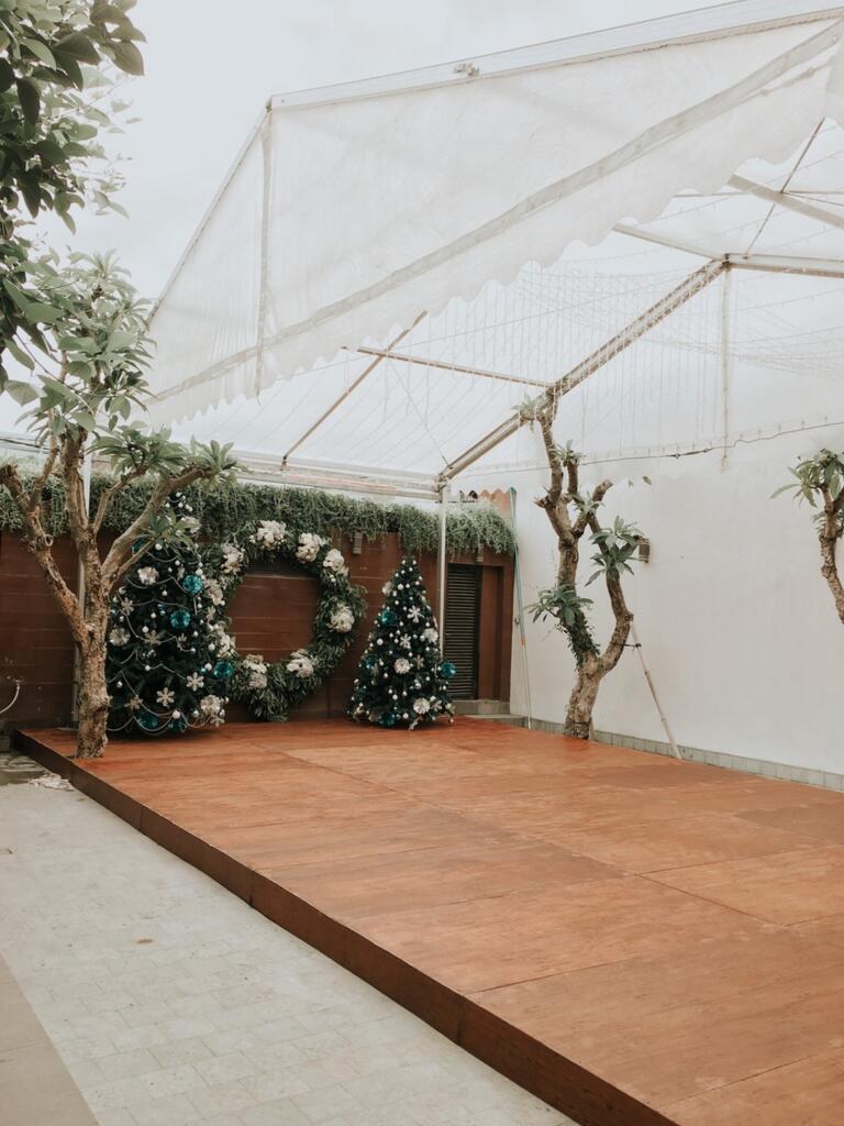 Wooden Parquet Floating Stage